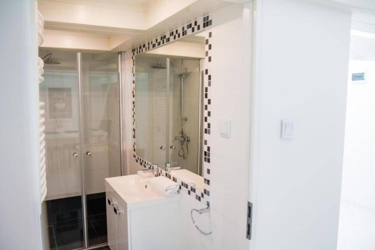 Perfect Stay - "Campari Glam Apartments" Торунь Екстер'єр фото