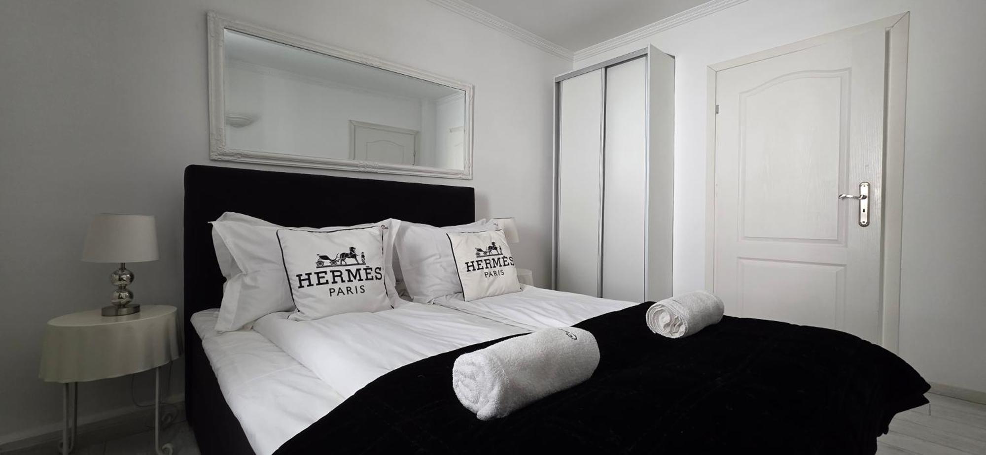 Perfect Stay - "Campari Glam Apartments" Торунь Екстер'єр фото